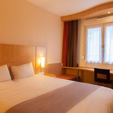Ibis Alencon Hotel Luaran gambar
