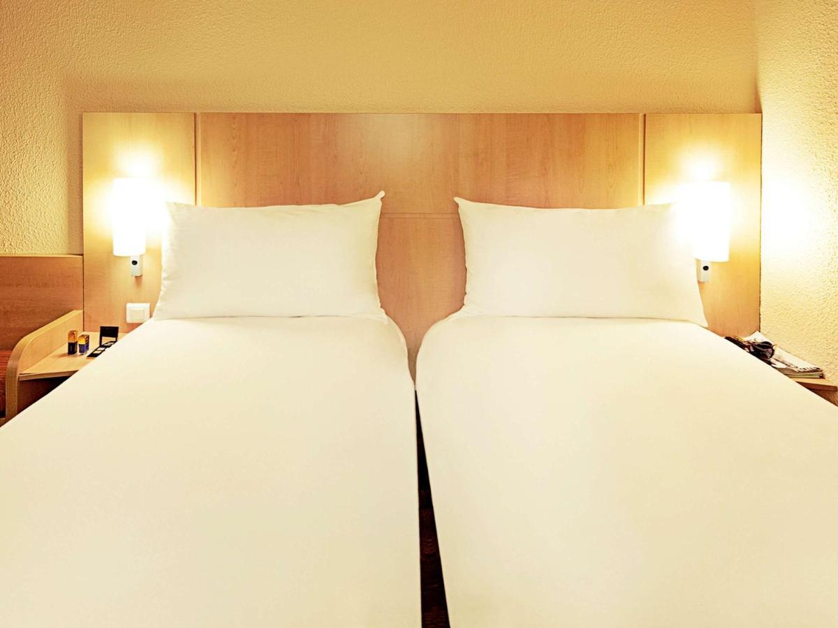 Ibis Alencon Hotel Luaran gambar