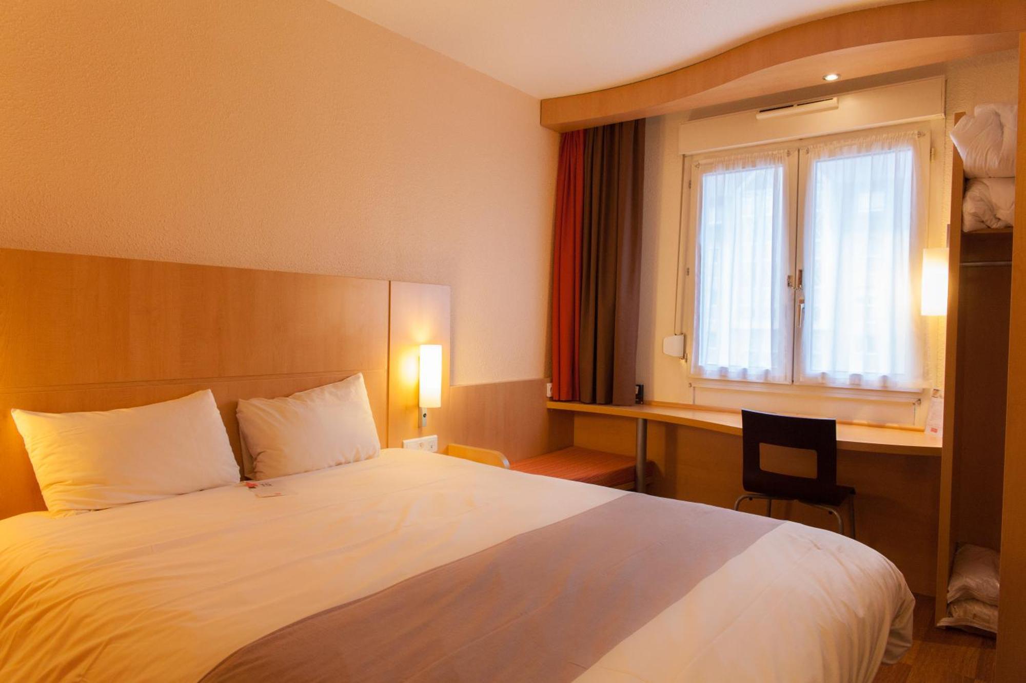 Ibis Alencon Hotel Luaran gambar